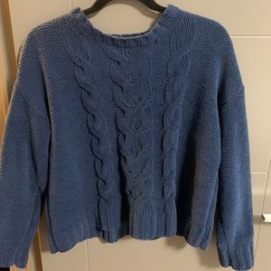 Soft knit American Eagle sweater